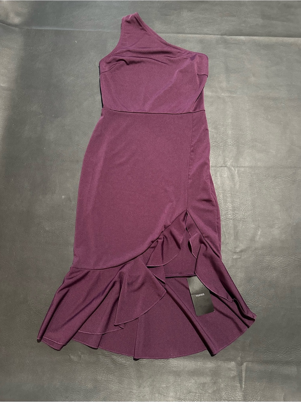 Source Unknown One-Shoulder Ruffle Hem Dress in Plum